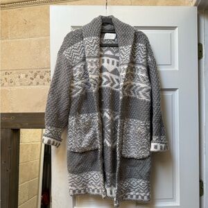 Lucky Brand Gray and White Knit Sweater